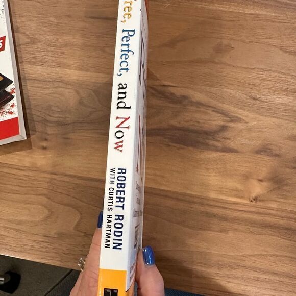 Book, Free, Perfect and Now, a CEO's True Story - Picture 2 of 5